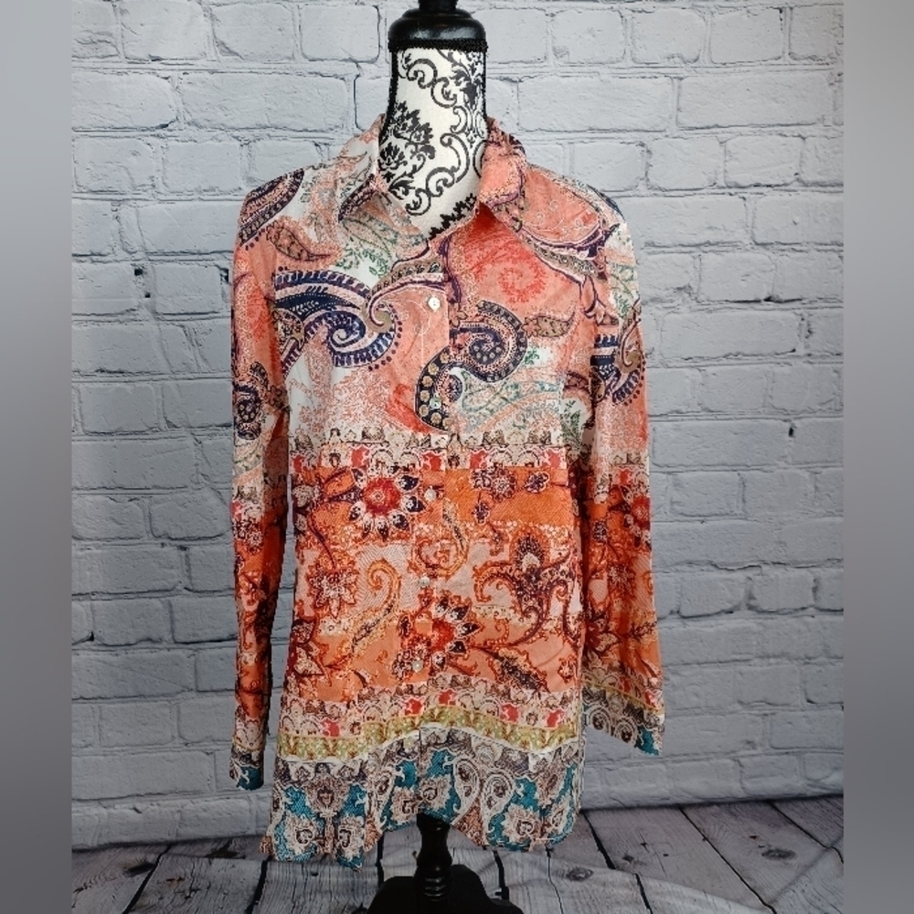 Chico's women's long tab sleeve button front geo print semi sheer top sz 3 b9